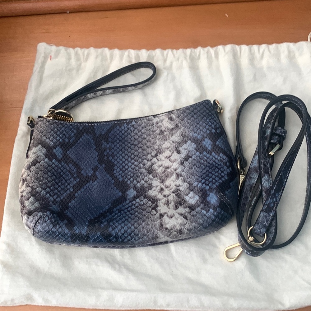 G.I.L.I. Purse